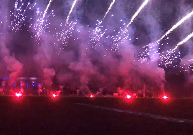 Elten im Winterglanz. Ongekende demo Heronfireworks (Vuurwerk24)